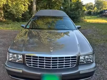 Cadillac Deville 