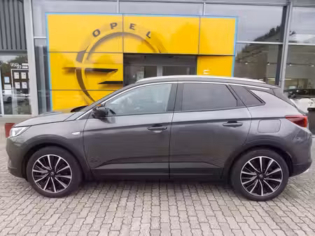 Opel Grandland 1.6 Ultimate