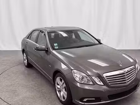Mercedes-Benz Classe E E 220 2.1 CDI 170 Elegance