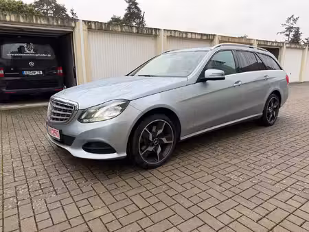 Mercedes-Benz Classe E E 250