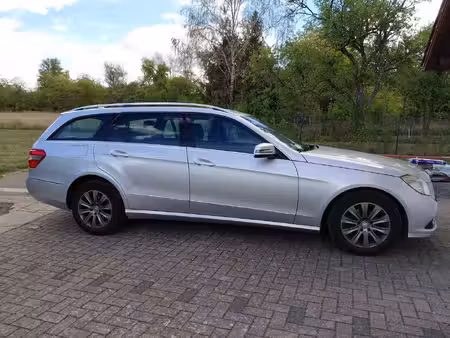 Mercedes-Benz Classe E E 220 2.1 CDI 170 Elegance