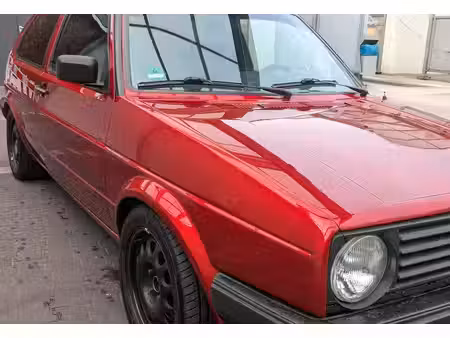 Volkswagen Golf 1.8