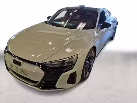 Audi e-tron quattro