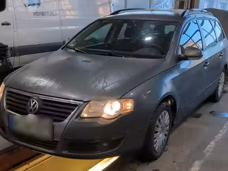 Volkswagen Passat 1.6 102