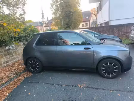 Honda e 
