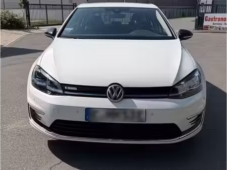 Volkswagen Golf 136