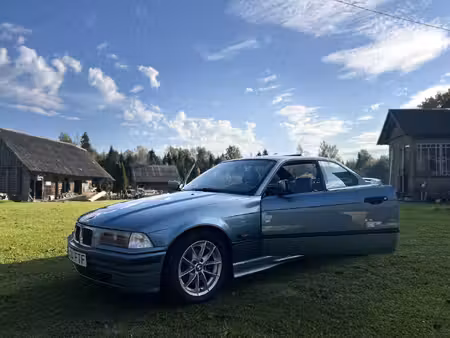 BMW Série 3 320i 2.0 150