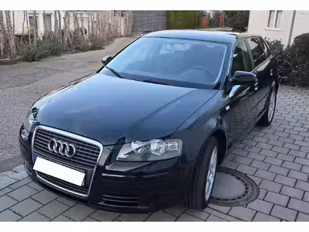 Audi A3 1.6 102 Attraction