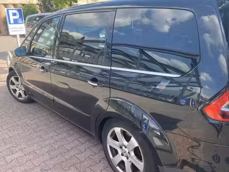 Ford Galaxy 2.0 145