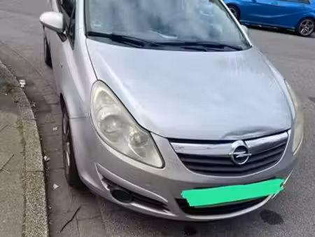 Opel Corsa 1.2 80