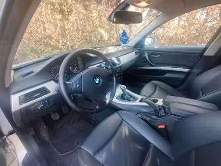 BMW Série 3 318d 2.0 122