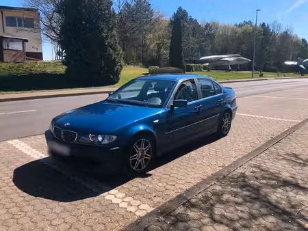 BMW Série 3 320i 2.2 170