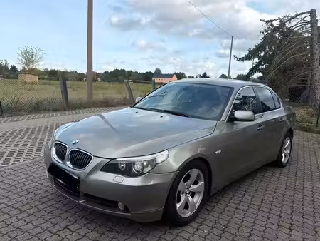BMW Série 5 525i 218