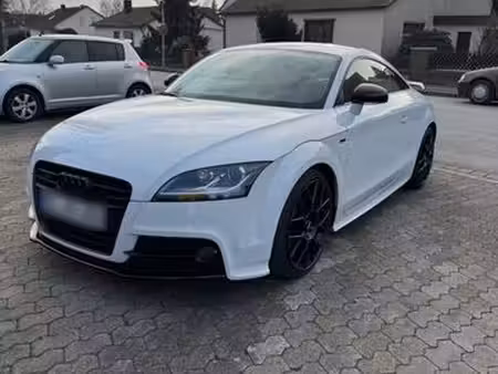Audi TT 2.0 TFSI 211