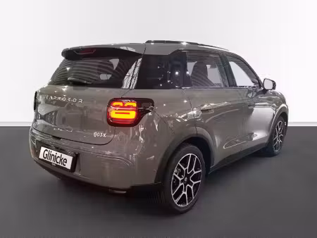 Leapmotor B03X 