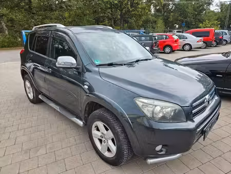 Toyota RAV4 2.2 D-4D 177 Executive 4x4