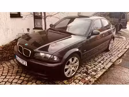 BMW Série 3 330i 170