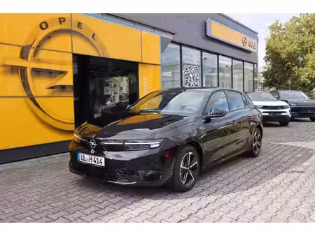 Opel Astra 1.2 GS
