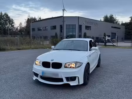 BMW Série 1 118i 2.0 143