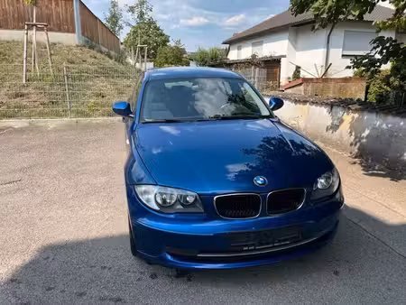 BMW Série 1 118i 2.0 143