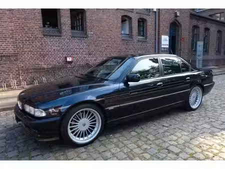 Alpina B12 