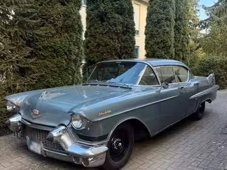 Cadillac Deville 
