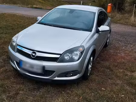Opel Astra 1.8 140 Cosmo