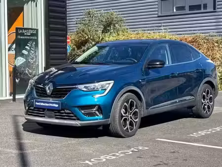Renault Arkana E-Tech 1.6 145 Intens