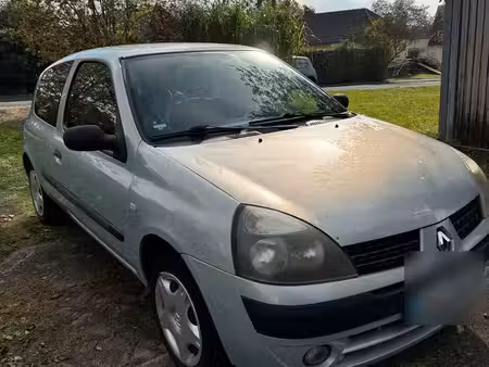 Renault Clio 1.2 75