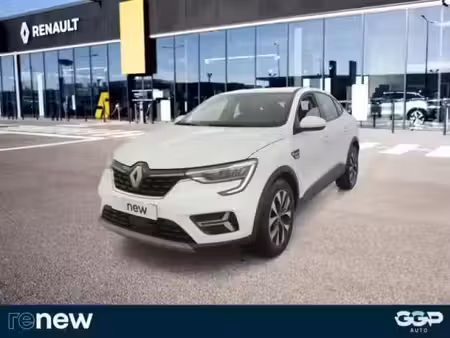 Renault Arkana E-Tech 1.6 145 Équilibre
