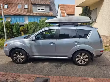 Mitsubishi Outlander 2.3 177 Invite 4x4