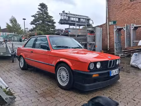 BMW Série 3 316 1.6 102