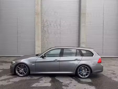BMW Série 3 335i 3.0 306