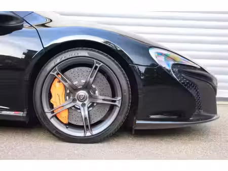 McLaren 650S V8 3.8 650