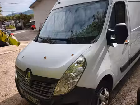 Renault Master 2.3 dCi 145