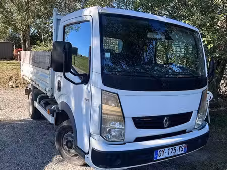 Renault Maxity 2.5 110