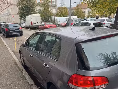 Volkswagen Golf 1.6 TDI 105