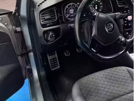 Volkswagen Golf 1.6 TDI 115