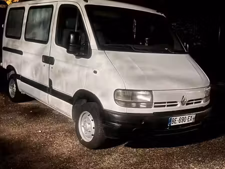 Renault Master 2.5 76