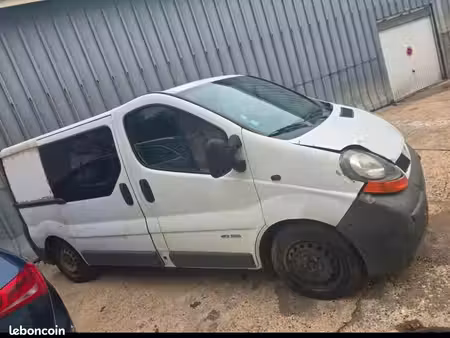 Renault Trafic 1.9 dCi 100