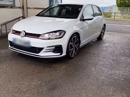 Volkswagen Golf GTI 2.0 Performance