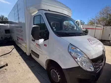 Renault Master 2.3 dCi 146
