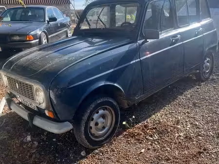 Renault R4 4L