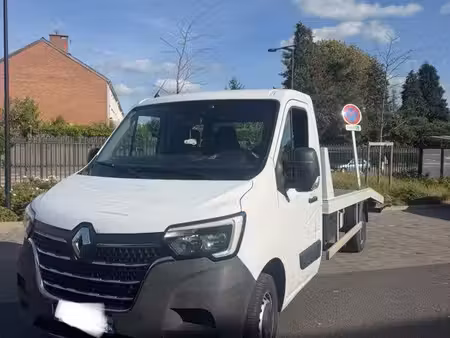 Renault Master 2.3 dCi 145