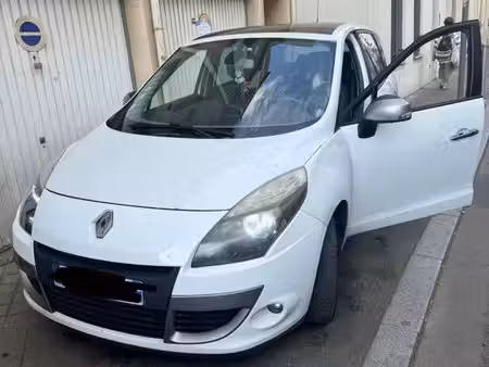 Renault Scénic dCi 130