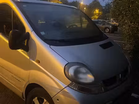 Renault Trafic 1.9 dCi 100