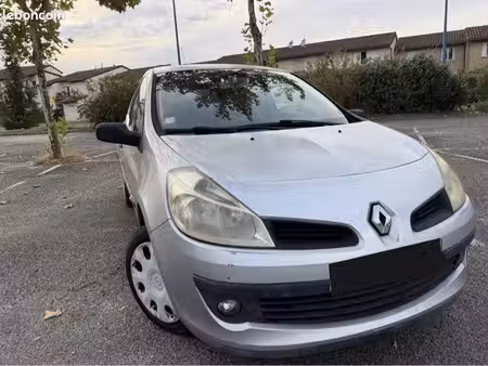 Renault Clio 1.2 75