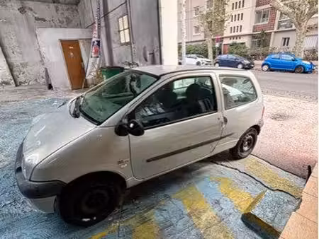 Renault Twingo 1.2 75 Kiss Cool