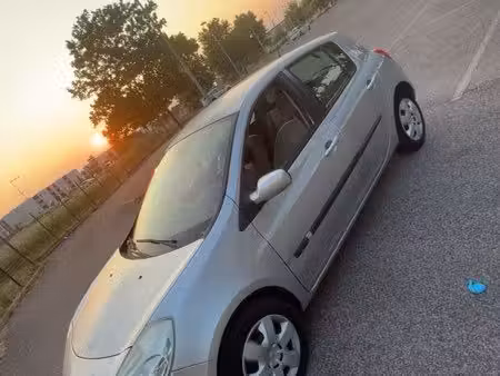 Renault Clio 1.6 110