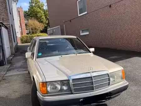Mercedes-Benz 190 2.0